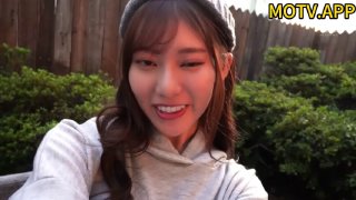 本土自拍在厨房把大奶妹子干得啪啪响